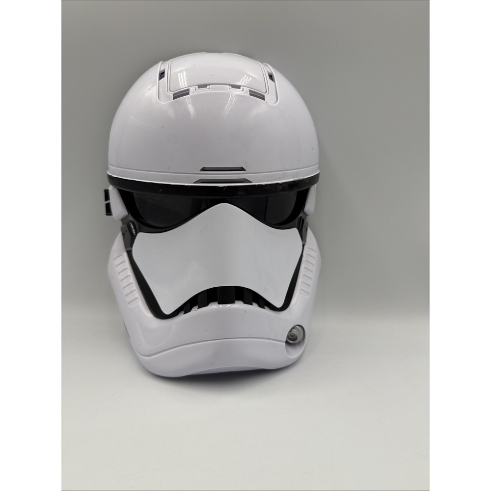 Disney Store Star Wars First Order Stormtrooper Voice Changer Talking Sound Mask
